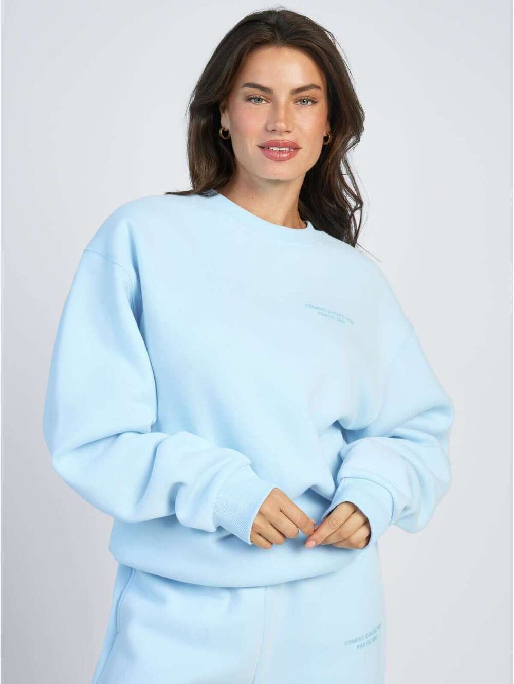 Comfrt Comfort Collection Pastel Edit Baby Blue Sweatshirt Size L